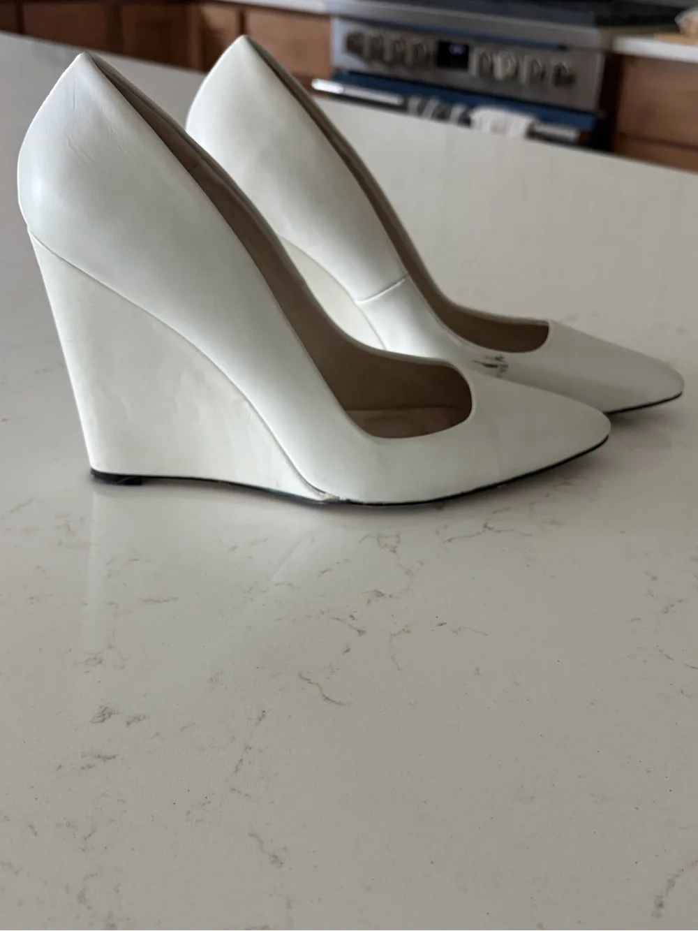 Stylish White ALDO Cirrito Wedges Size 10